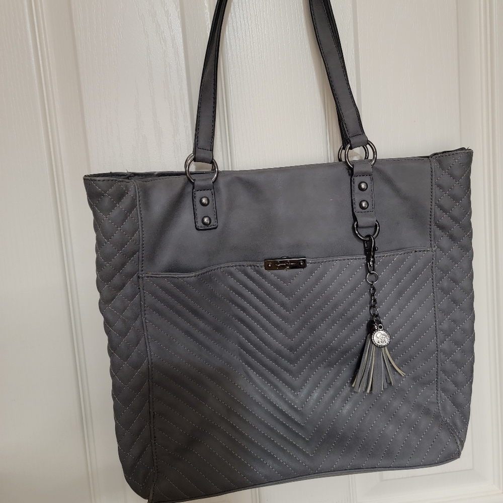 Jessica Simpson purse
